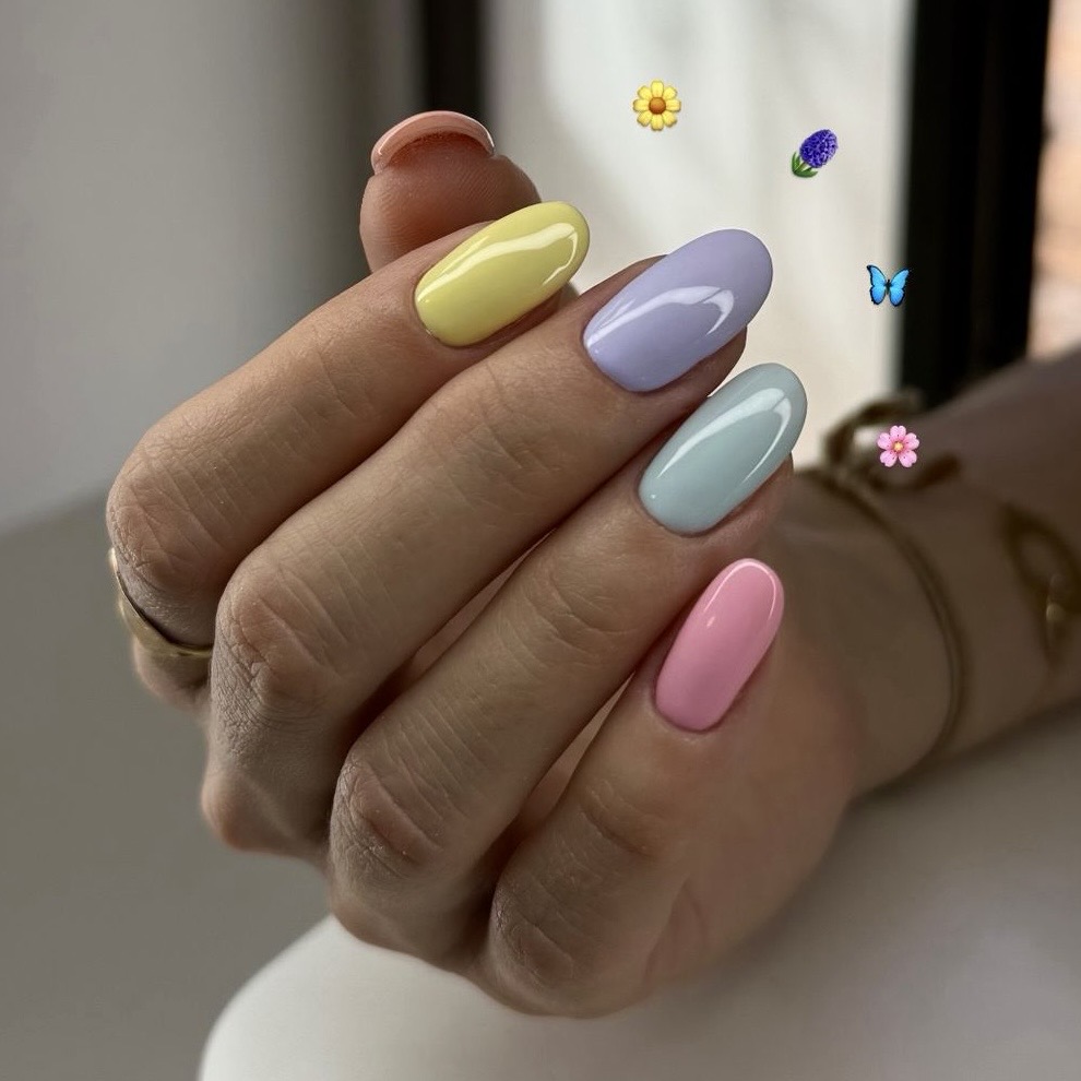 Manucure colorée